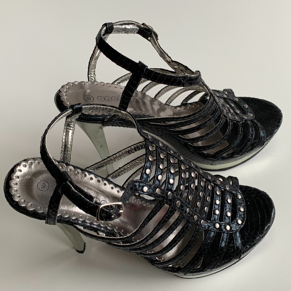 One O One Ankle strap Black Studs High Heel Size 9